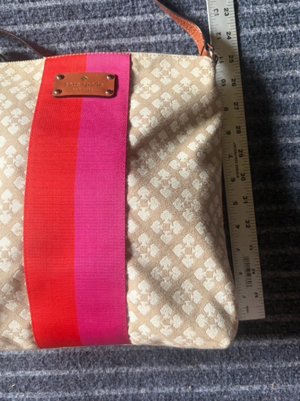 Kate Spade New York Classic Spade Victoria crossbody bag - Picture 14 of 14